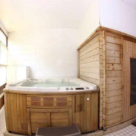 Nemea Royal Milan 생라리술랑