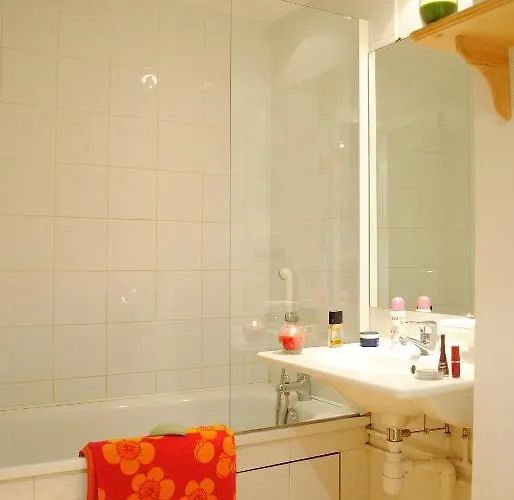 Nemea Royal Milan Апарт-отель